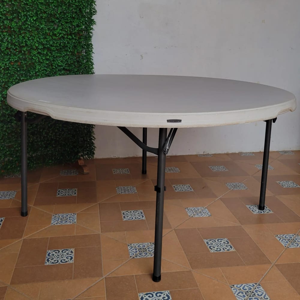 Mesa Redonda para 10 personas — Alquifiestas y Eventos